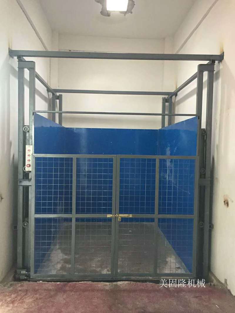 包头导轨式升降货梯价格